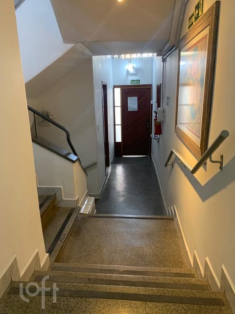 Image 10 - 224407